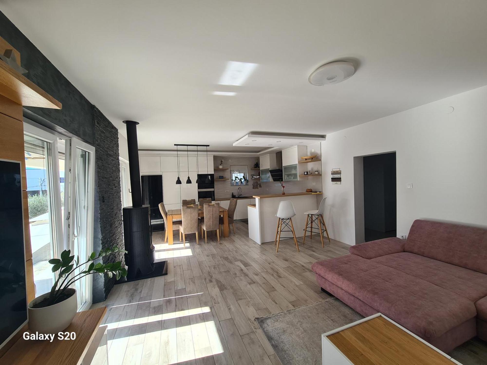 Lelo With Jacuzzi And Free Parking Apartamento