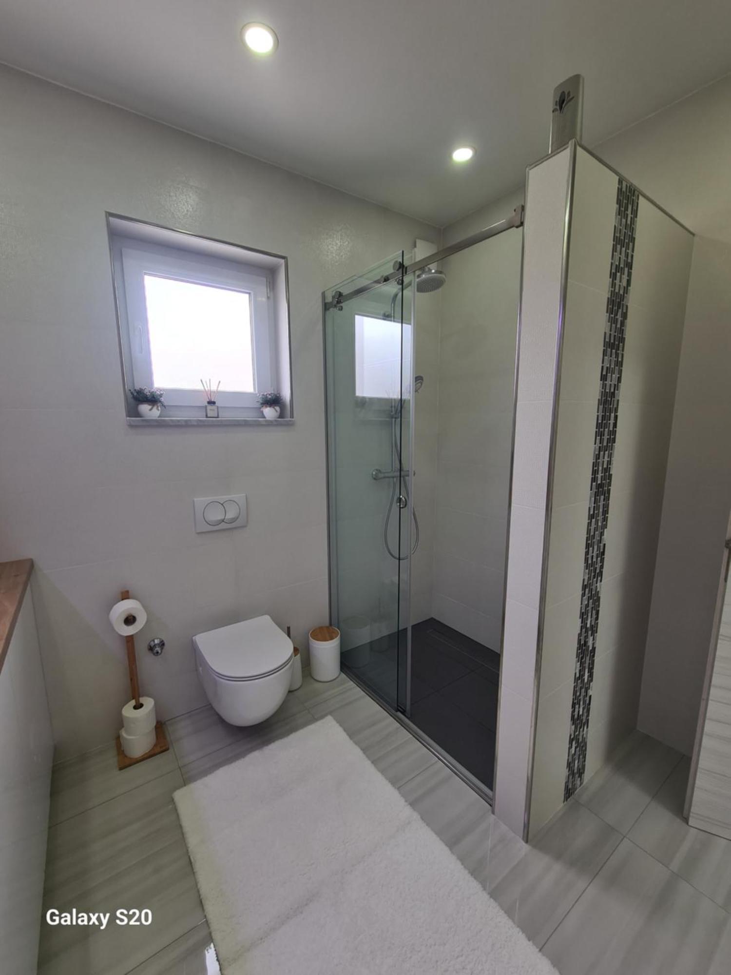 Apartament Lelo With Jacuzzi And Free Parking Zadar
