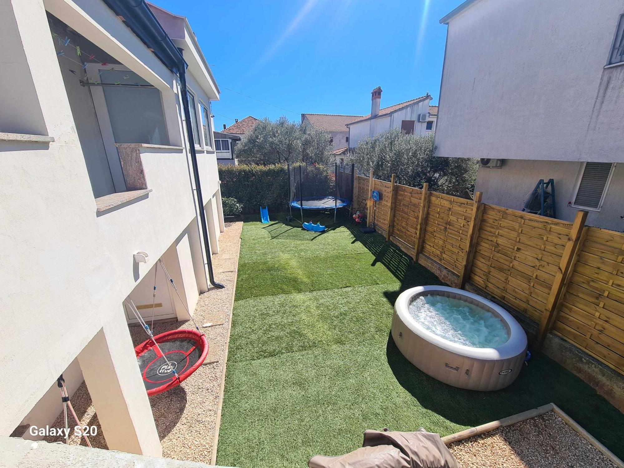 Lelo With Jacuzzi And Free Parking *